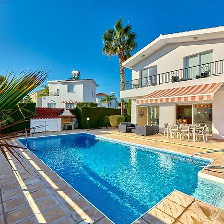 Villa Roker By Ezoria