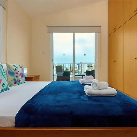 Roker By Ezoria * Κόλπος των Κοραλλιών