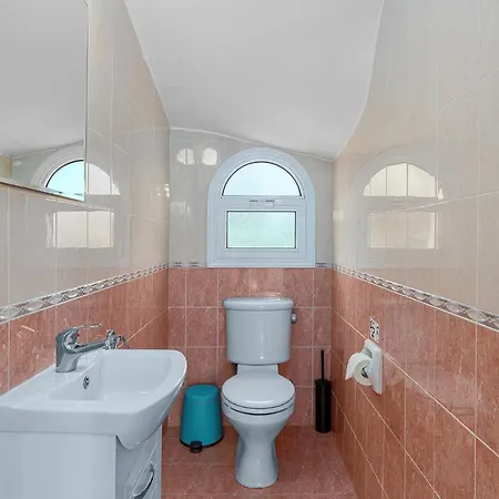 Roker By Ezoria Βίλα Κόλπος των Κοραλλιών