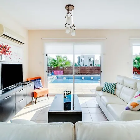 Roker By Ezoria * Coral Bay