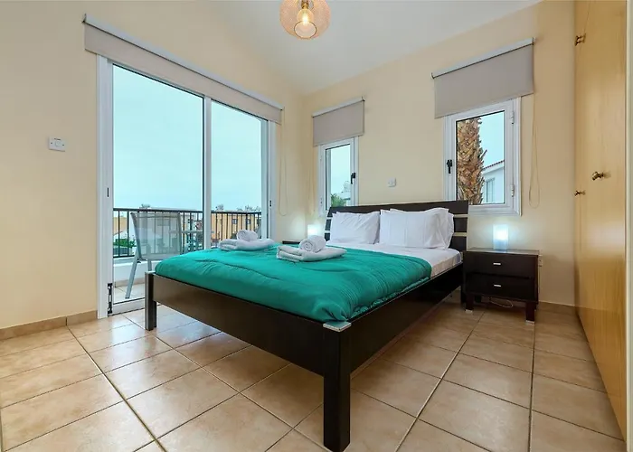 Villa Roker By Ezoria Coral Bay