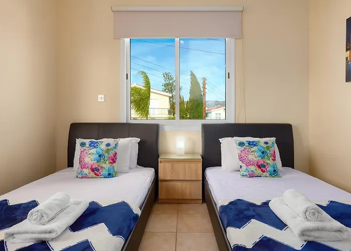 Roker By Ezoria * Mercan Koyu